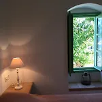 Pensión Lemonia -
