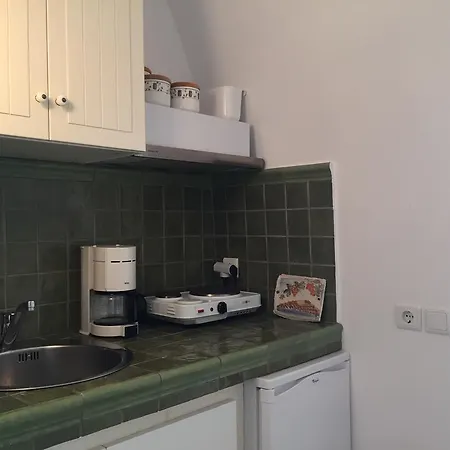 Casa de hóspedes Lemonia - 4*