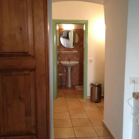 Casa de hóspedes Lemonia - 4*