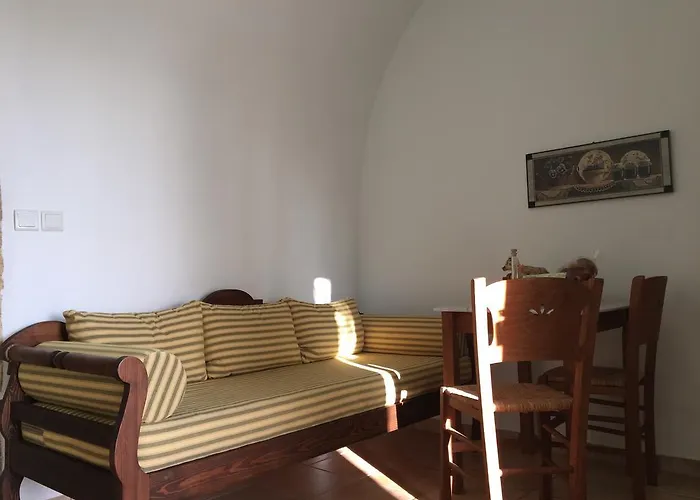 Πανσιόν Lemonia - Aroniadhiánika