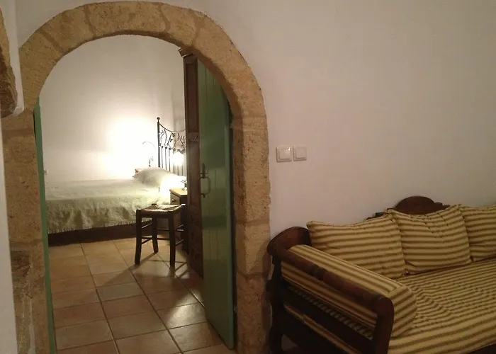 Πανσιόν Lemonia - 4*