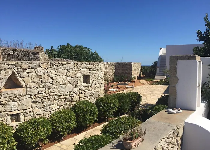 Πανσιόν Lemonia - 4*